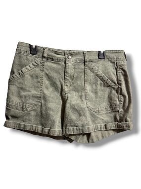 Supplies Women's Olive Green Subtle Camo Print Utility Shorts NWOT